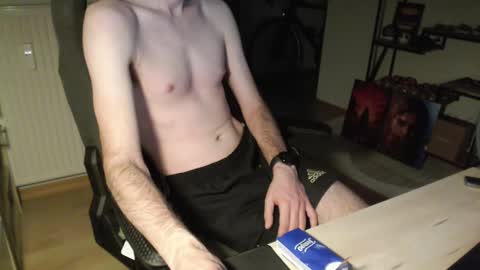 Max online show from 01.18.25