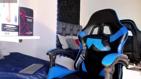 maxpower003 online show from 07.19.26