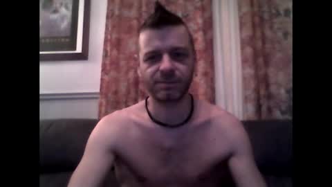 MaxTheWolf online show from 12.19.25