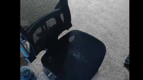 Snapshot of maxvirya3 chatting on 12.23.25 max online show from 12.23.25