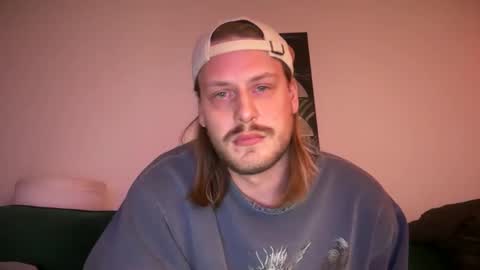 Snapshot of maxwatts95 chatting on 10.21.25 Max Watts online show from 10.21.25