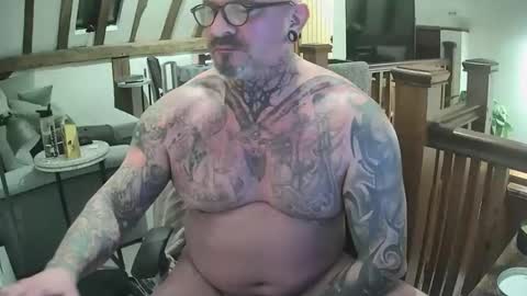 Snapshot of maxwell4876 chatting on 02.24.25 maxwell4876 online show from 02.24.25