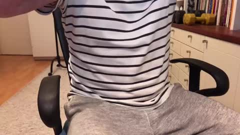 Snapshot of maxx_martin chatting on 12.09.24 Max online show from 12.09.24