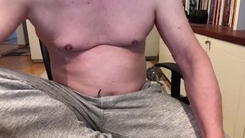 Snapshot of maxx_martin chatting on 01.23.25 Max online show from 01.23.25