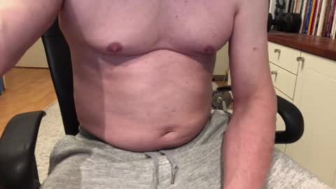 Snapshot of maxx_martin chatting on 01.24.25 Max online show from 01.24.25