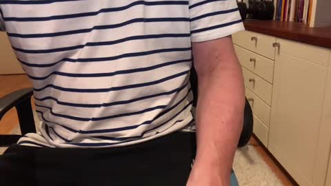 Snapshot of maxx_martin chatting on 02.10.25 Max online show from 02.10.25