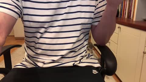 Snapshot of maxx_martin chatting on 02.11.25 Max online show from 02.11.25