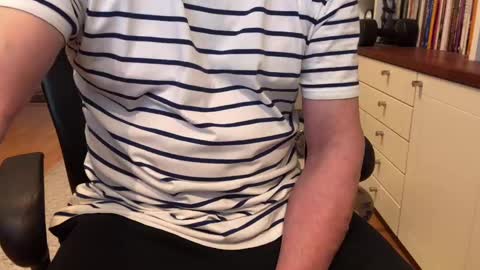 Snapshot of maxx_martin chatting on 02.11.25 Max online show from 02.11.25