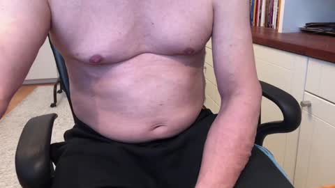 Snapshot of maxx_martin chatting on 02.25.25 Max online show from 02.25.25