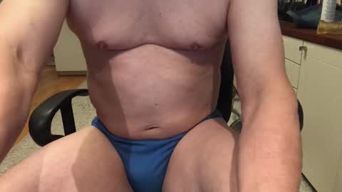 Snapshot of maxx_martin chatting on 11.10.25 Max online show from 11.10.25