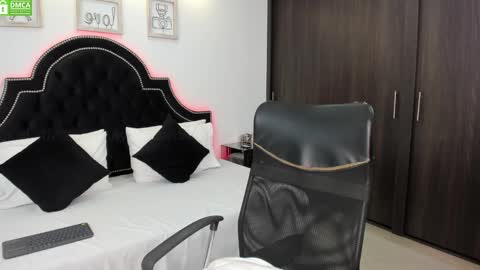 Maxxi online show from 01.13.25