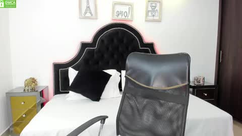 Maxxi online show from 01.27.25