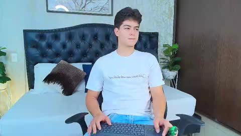 Maxxi online show from 10.04.25