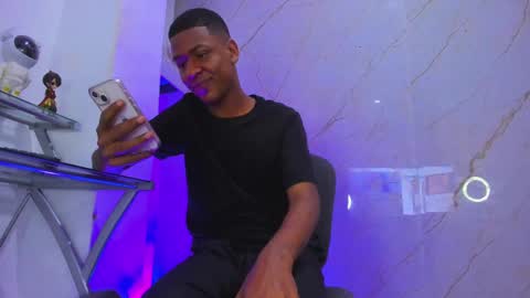 bunny black   online show from 02.25.25