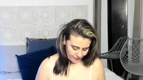 Victoria online show from 02.07.25