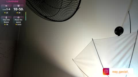 Snapshot of may_fox06 chatting on 10.23.25 MAY online show from 10.23.25