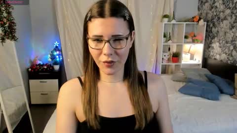 Leila online show from 02.05.26