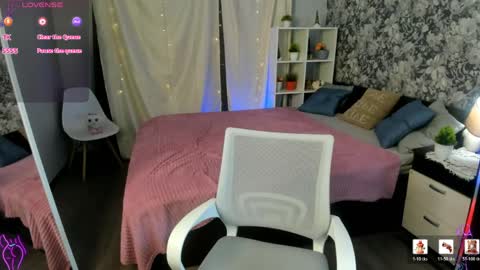 Leila online show from 03.29.26