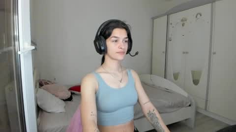 Maya online show from 04.17.26