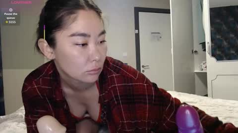 maya_kumashiro online show from 12.23.25