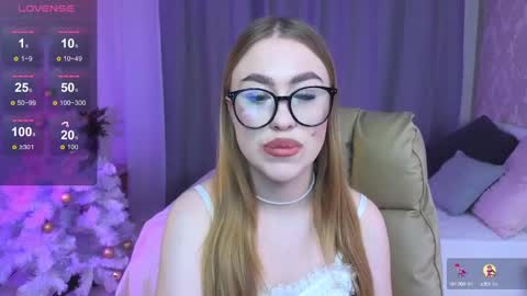 Maya online show from 01.11.25