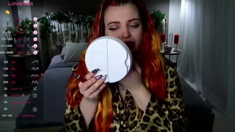 Maya Mils online show from 12.31.24
