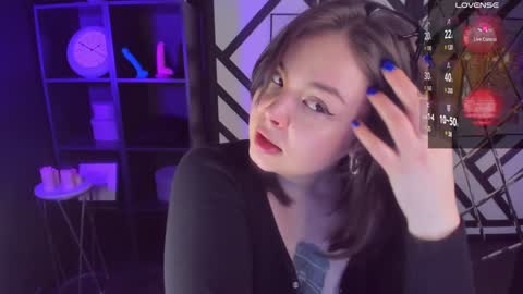 Snapshot of maya_muse chatting on 01.15.25 Woman online show from 01.15.25