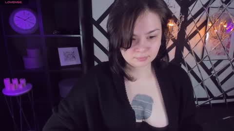 Snapshot of maya_muse chatting on 01.20.25 Woman online show from 01.20.25