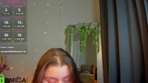Snapshot of maya_raay chatting on 06.05.26 Maya online show from 06.05.26