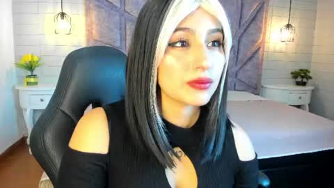 Snapshot of maya_rivers chatting on 07.14.26 Maya online show from 07.14.26