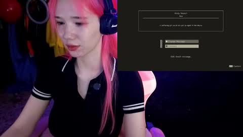 Snapshot of maya_viola chatting on 10.20.25 Maya Viola online show from 10.20.25