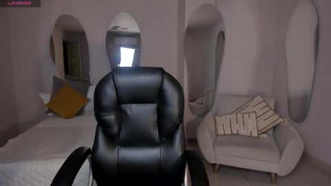 Maya online show from 02.02.26