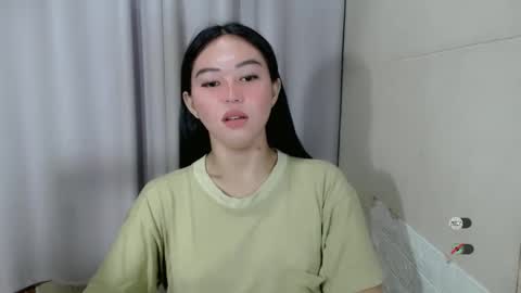 Snapshot of mayasally_ chatting on 02.28.25 mayasally_ online show from 02.28.25