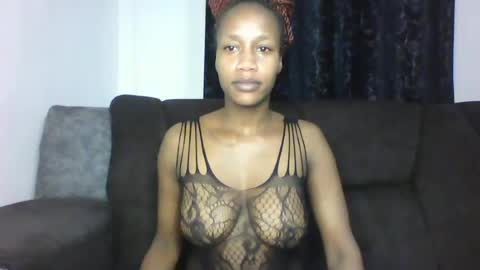 Snapshot of mayasmiley_ chatting on 07.06.26 prettydoll online show from 07.06.26