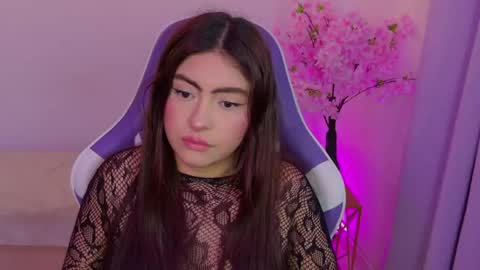 Snapshot of mayavexx chatting on 06.04.26 Maya Vexx online show from 06.04.26