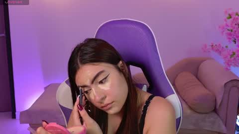 Snapshot of mayavexx chatting on 06.26.26 Maya Vexx online show from 06.26.26