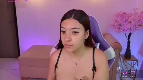 Snapshot of mayavexx chatting on 07.18.26 Maya Vexx online show from 07.18.26