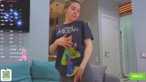 Snapshot of maydacarls chatting on 10.30.25 My name Casey online show from 10.30.25