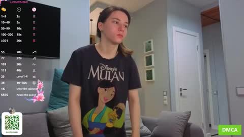 Snapshot of maydacarls chatting on 11.06.25 My name Casey online show from 11.06.25