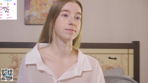 Violet online show from 12.12.24