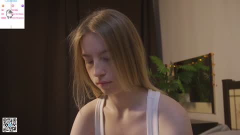 Violet online show from 12.15.24