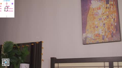 Violet online show from 12.22.24