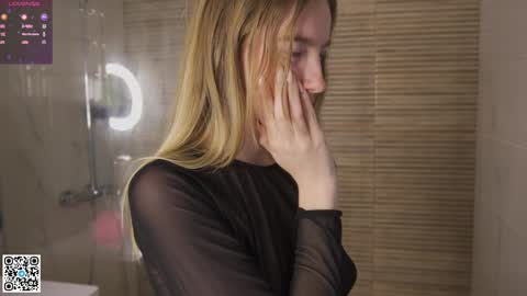 Violet online show from 01.22.25