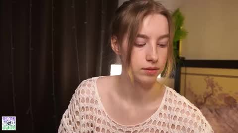 Violet online show from 02.10.25