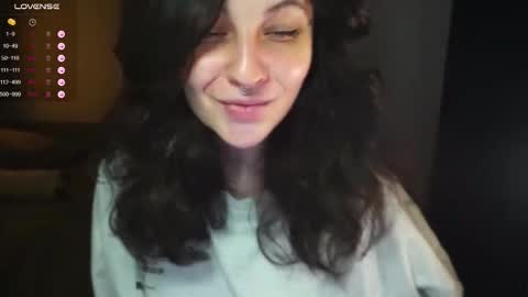 Snapshot of maymary_ chatting on 10.04.25 Mary . online show from 10.04.25