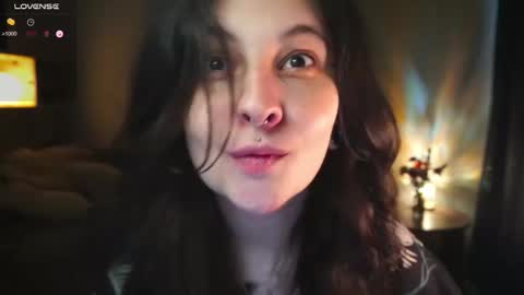 Snapshot of maymary_ chatting on 10.09.25 Mary . online show from 10.09.25