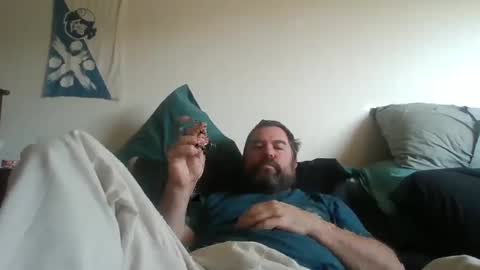 Snapshot of mayoramx chatting on 03.10.25 Dad bod 43 online show from 03.10.25