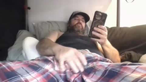 Snapshot of mayoramx chatting on 02.10.26 Dad bod 43 online show from 02.10.26