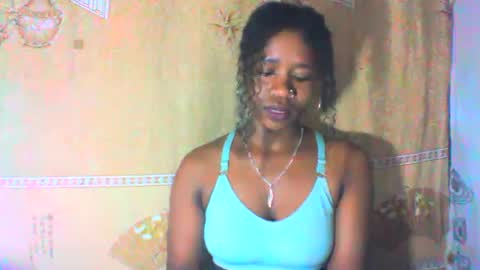 Snapshot of mayrah5 chatting on 02.27.25 mayrah online show from 02.27.25