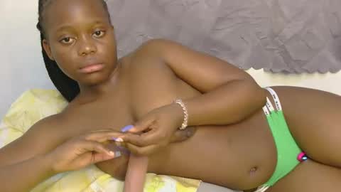 mazel_quincy online show from 09.13.25